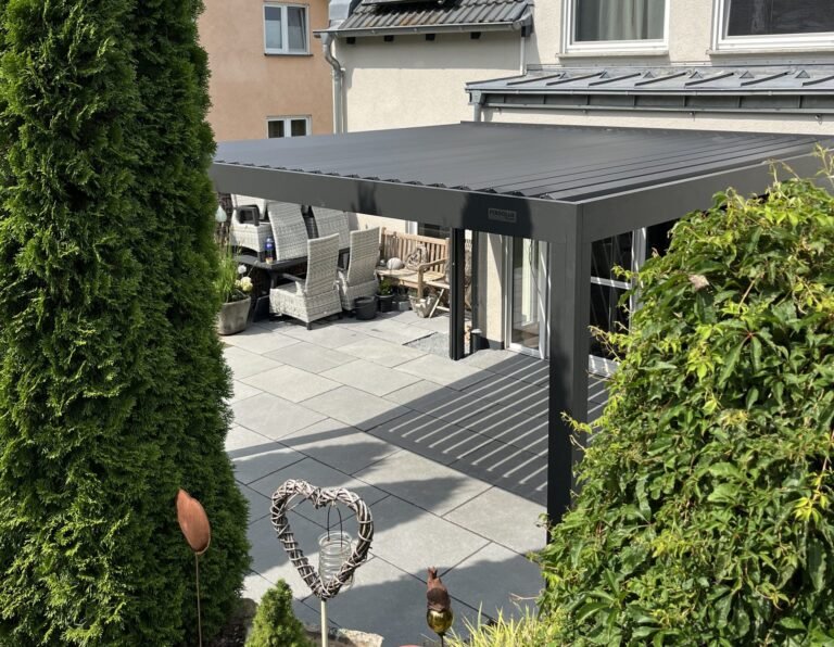 Pergola_Pergolux_Lamellendach